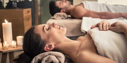 Wellnessurlaub - Pantai Luar Massage - Österreich - Massage - Sporthotel Ellmau
