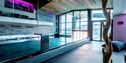 Wellnessurlaub - Pools: Infinity Pool - Österreich - FelsenBAD - MY ALPENWELT Resort****SUPERIOR