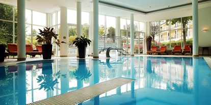 Wellnessurlaub - Hotel-Schwerpunkt: Wellness & Romantik - Österreich - Wellnessbereich mit Pool - RelaxResort Kothmühle