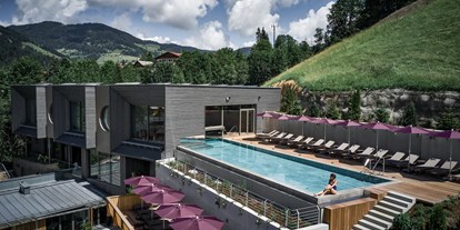 Wellnessurlaub - Hotel-Schwerpunkt: Wellness & Sport - Österreich - Infinity Spa Aussenansicht - Sporthotel Wagrain