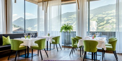 Wellnessurlaub - Tirol - Restaurant - Gardenhotel Crystal