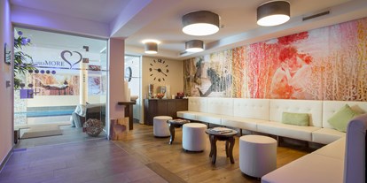 Wellnessurlaub - Hotel-Schwerpunkt: Wellness & Romantik - Österreich - Tea Lounge - Romantik & Spa Alpen-Herz