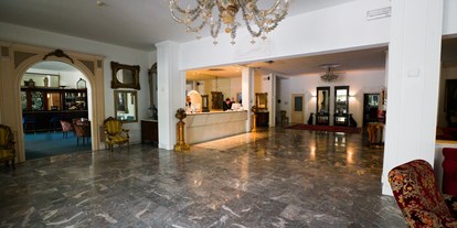 Wellnessurlaub - Therme - Unsere Lobby - HOTEL BELLAVISTA TERME Resort & Spa