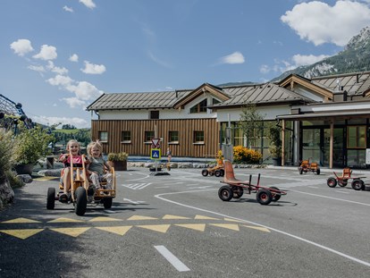 Wellnessurlaub - Pinzgau - Kinder- Verkehrspark mit CatCars & MoonHarleys - Good Life Resort Riederalm