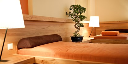 Wellnessurlaub - Pantai Luar Massage - Österreich - Sauna - Impuls Hotel Tirol