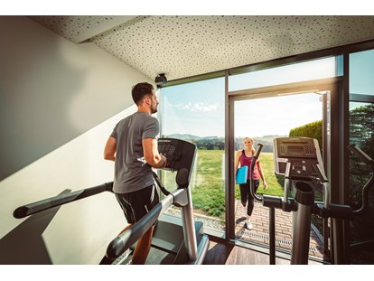 Wellnessurlaub - Peeling - Fit und aktiv bleiben - Kleiner Fitnessraum 7-22 Uhr geöffnet - Landrefugium Obermüller | SPA & Naturresort | 360 ° Glück | 4,5 Sterne