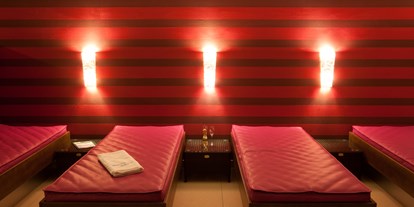 Wellnessurlaub - Aromatherapie - Österreich - 4 Wasserbetten im Ruheraum - Hotel DER HECHL