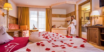 Wellnessurlaub - Hotel-Schwerpunkt: Wellness & Romantik - Österreich - Engerl-Suite - mein romantisches Hotel Garni Toalstock