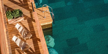 Wellnessurlaub - Tux - Hauseigener Naturbadesee mit 1.300m² Wasseroberfläche - Kaiserlodge 