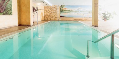 Wellnessurlaub - Osttirol - Indoor Pool - Naturhotel Outside