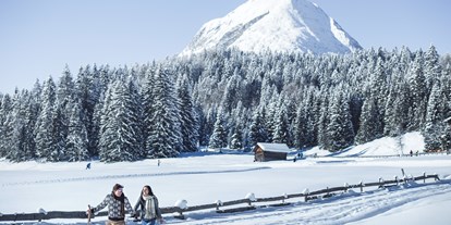 Wellnessurlaub - Ladis - Winterwandern in der Olympiaregion Seefeld - Inntalerhof - DAS Panoramahotel
