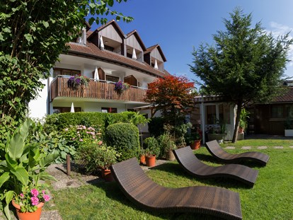Wellnessurlaub - Hotel-Schwerpunkt: Wellness & Familie - Bodensee Hotel Storchen - der Garten - Bodensee Hotel Storchen Spa & Wellness 