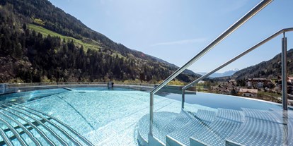 Wellnessurlaub - Golf - Quellenhof Luxury Resort Passeier