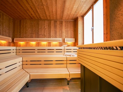 Wellnessurlaub - Hotelbar - Finnische Sauna - Schloss Döttingen
