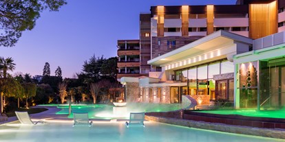 Wellnessurlaub - Pools: Schwimmteich - Italien - White Pool - Esplanade Tergesteo - Luxury Retreat