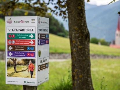 Wellnessurlaub - Trentino-Südtirol - Nordic Walking - Hotel Sun