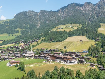 Wellnessurlaub - Ganzkörpermassage - Österreich - Der Alpbacherhof - eingebettet im Schönsten Dorf Österreichs - Alpbacherhof****s - Mountain & Spa Resort