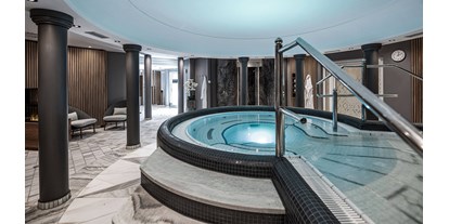 Wellnessurlaub - Hotel-Schwerpunkt: Wellness & Fitness - Österreich - Hotel Almesberger****s Whirlpool - Hotel Almesberger****s