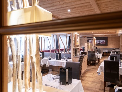 Wellnessurlaub - Meransen - Restaurant - ABINEA Dolomiti Romantic SPA Hotel