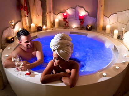 Wellnessurlaub - Preisniveau: moderat - Privat SPA - ABINEA Dolomiti Romantic SPA Hotel