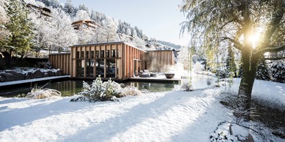 Wellnessurlaub - Wirbelsäulenmassage - Meransen - Sauna Winter - ADLER Spa Resort DOLOMITI