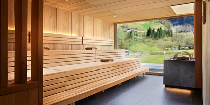 Wellnessurlaub - Hamam - Österreich - Sauna mit Blick ins Grüne - Natur Resort Rissbacher