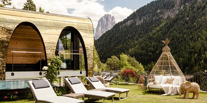 Wellnessurlaub - Dolomiten - Garten - Alpin Garden Luxury Maison & SPA