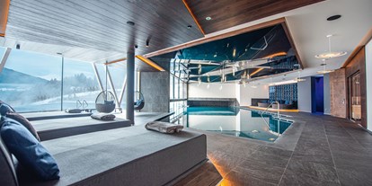 Wellnessurlaub - Pools: Schwimmteich - Italien - Kronhotel Leitgam "luxury hotel for two"