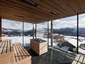 Alpine Lifestyle Hotel Ambet Saunen und Bäder im Detail Sky-Sauna
