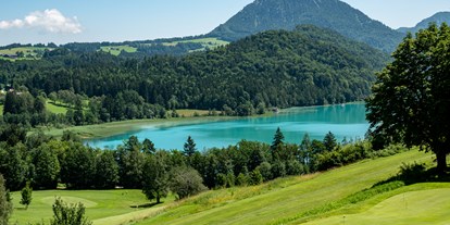 Wellnessurlaub - Ohlsdorf - Blick auf den kristallblauen Fuschlsee - Arabella Jagdhof Resort am Fuschlsee