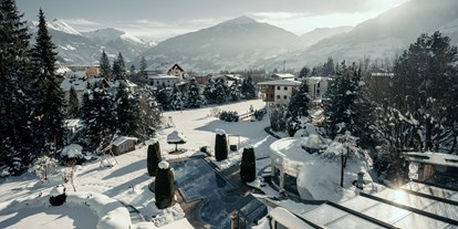 Wellnessurlaub - Thalasso-Therapie - Salzburg - Thermalbadeerlebnis im Winter im Sendlhofer's - Sendlhofer's