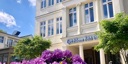 Wellnessurlaub - Rücken-Nacken-Massage - Region Usedom - Upstalsboom · Heringsdorf