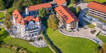 Wellnessurlaub - Verpflegung: Halbpension - Oberbayern - Hotel DAS TEGERNSEE von oben - Hotel - DAS TEGERNSEE