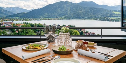 Wellnessurlaub - Pools: Innenpool - Reith im Alpbachtal - Alpenbrasserie - Hotel - DAS TEGERNSEE
