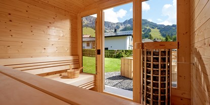 Wellnessurlaub - Hotel-Schwerpunkt: Wellness & Wandern - Tiroler Oberland - Sauna von innen - BergBuddies
