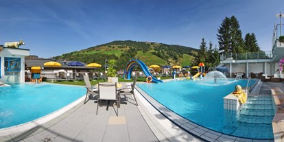 Wellnessurlaub - Umgebungsschwerpunkt: am Land - Pinzgau - Relaxpool und Sommerpool - Wellness- & Familienhotel Egger