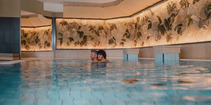 Wellnessurlaub - Lymphdrainagen Massage - Steiermark - Garten-Hotel Ochensberger