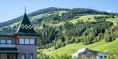 Wellnessurlaub - Pools: Innenpool - La Villa in Badia - direkt gegenüber der Hochpustertaler Bergbahnen
 - Dolomiten Residenz Sporthotel Sillian