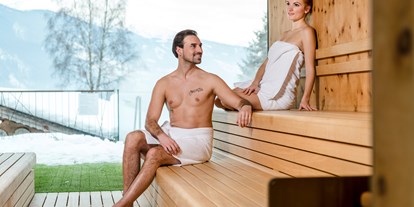 Wellnessurlaub - Hotel-Schwerpunkt: Wellness & Kulinarik - Alpbach - Panoramasauna - Gardenhotel Crystal