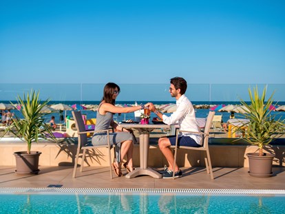 Wellnessurlaub - Umgebungsschwerpunkt: Stadt - Forli-Cesena - You & Me Beach Hotel