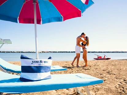Wellnessurlaub - Umgebungsschwerpunkt: Strand - Rimini - You & Me Beach Hotel