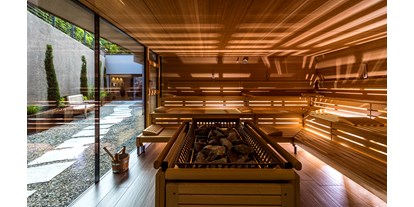 Wellnessurlaub - Honigmassage - Naturns bei Meran - Finnische Sauna - Hotel das stachelburg