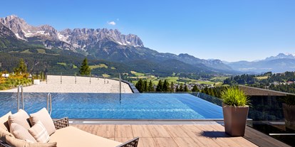 Wellnessurlaub - Pools: Infinity Pool - Grassau (Landkreis Traunstein) - Hotel Kaiserhof