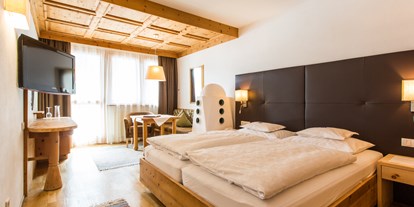 Wellnessurlaub - Honigmassage - Naturns bei Meran - Hotel Mein Almhof
