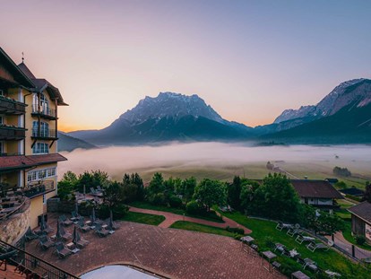 Wellnessurlaub - Fahrradverleih - Tiroler Oberland - Früh morgens in Lermoos
©️ Franz Wüstenberg - Hotel Post Lermoos