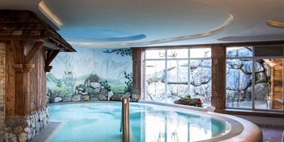 Wellnessurlaub - Ayurveda Massage - Leogang - Whirlpool Saunadorf - Hotel Seehof
