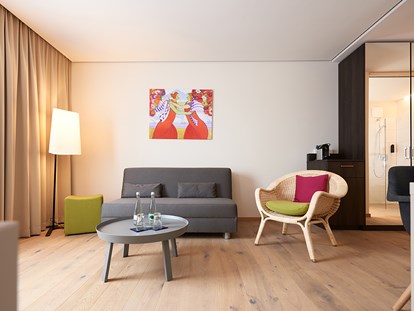 Wellnessurlaub - Bettgrößen: Doppelbett - Loßburg - Hotelzimmer Junior Suite - Hotel Calamus