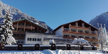 Wellnessurlaub - Pools: Innenpool - Davos Platz - Hotel Verwall