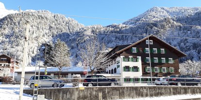 Wellnessurlaub - Rücken-Nacken-Massage - Davos Dorf - Relax- & Vitalhotel Adler