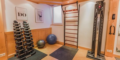 Wellnessurlaub - Hotel-Schwerpunkt: Wellness & Natur - Garmisch-Partenkirchen - Fitnessraum - Appart- und Wellnesshotel Charlotte Seefeld